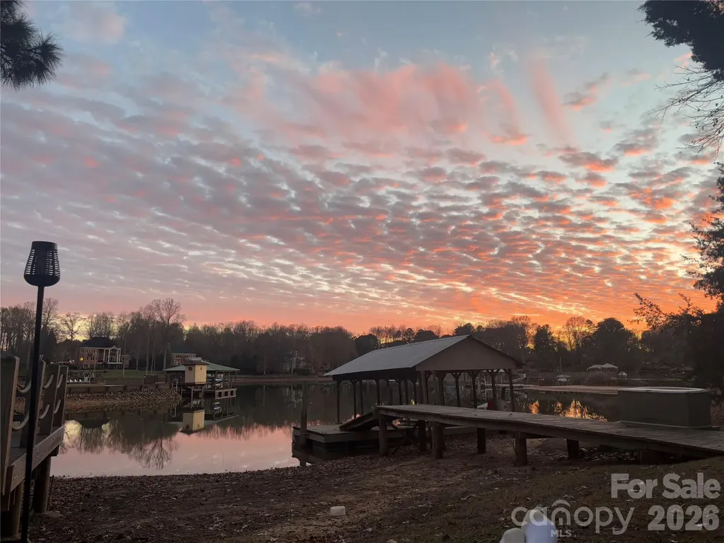 348 Catalina Drive Mooresville NC 28117