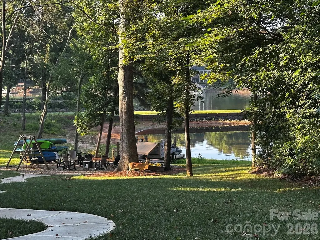 348 Catalina Drive Mooresville NC 28117