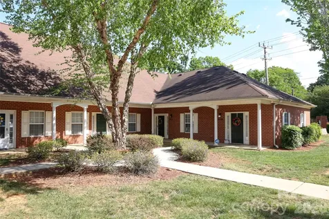 7175 Somerset Springs Drive Charlotte NC 28262