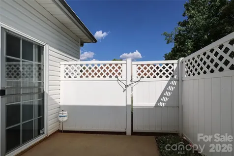 7175 Somerset Springs Drive Charlotte NC 28262