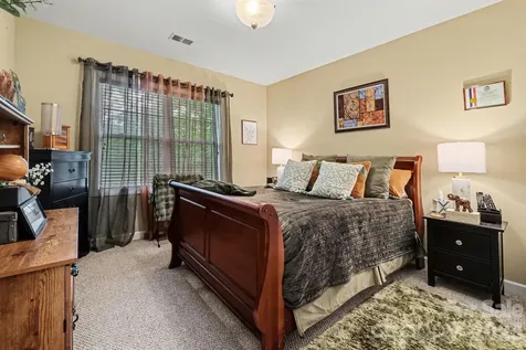 2516 River Oaks Drive Waxhaw NC 28173