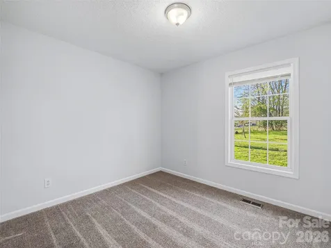 21 Shelburne Drive Asheville NC 28806