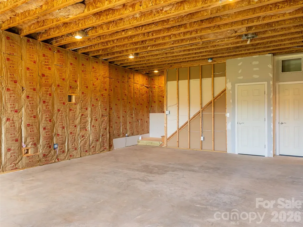 17 Dreambird Drive Leicester NC 28748