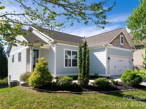 17 Dreambird Drive Leicester NC 28748
