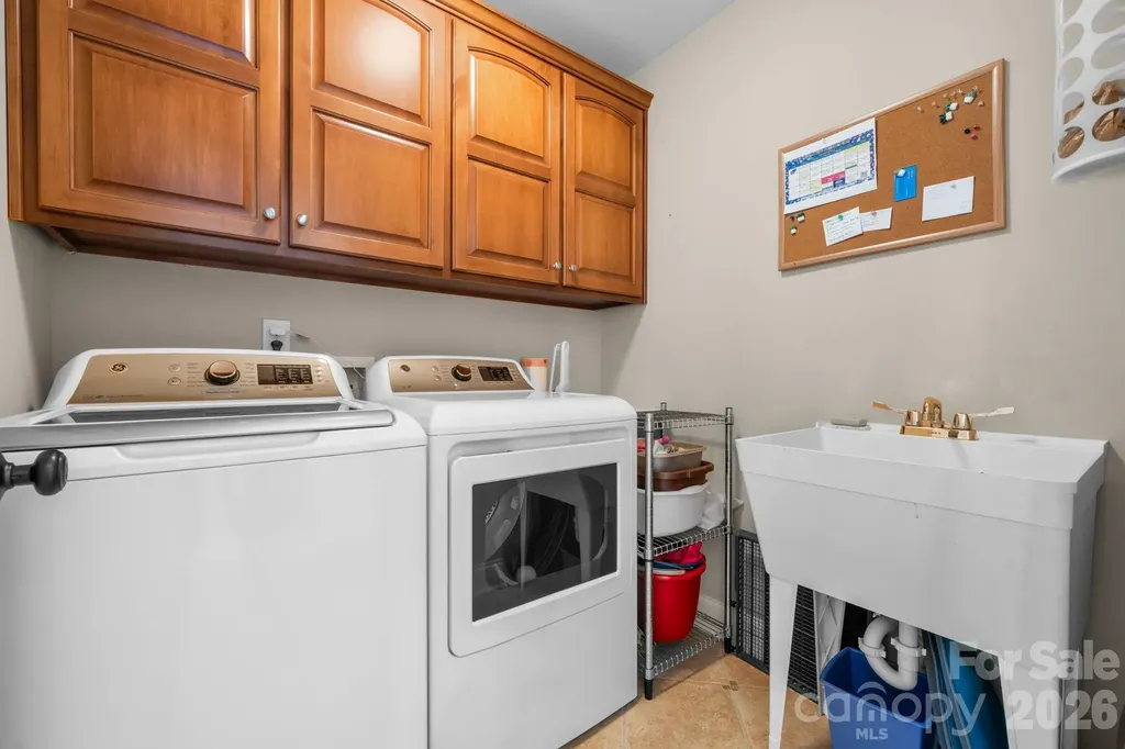 215 Iswa Drive Taylorsville NC 28681