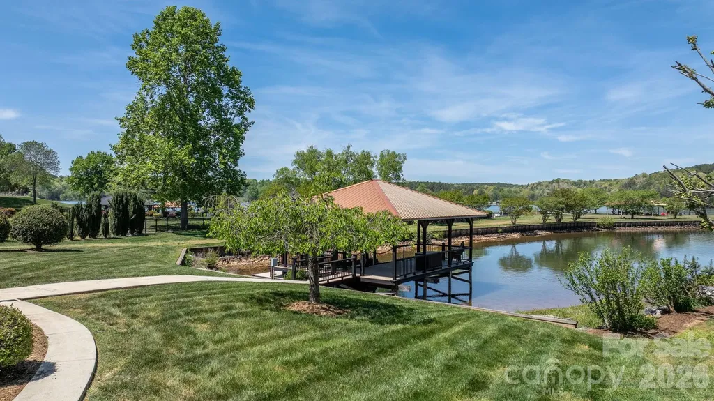 215 Iswa Drive Taylorsville NC 28681