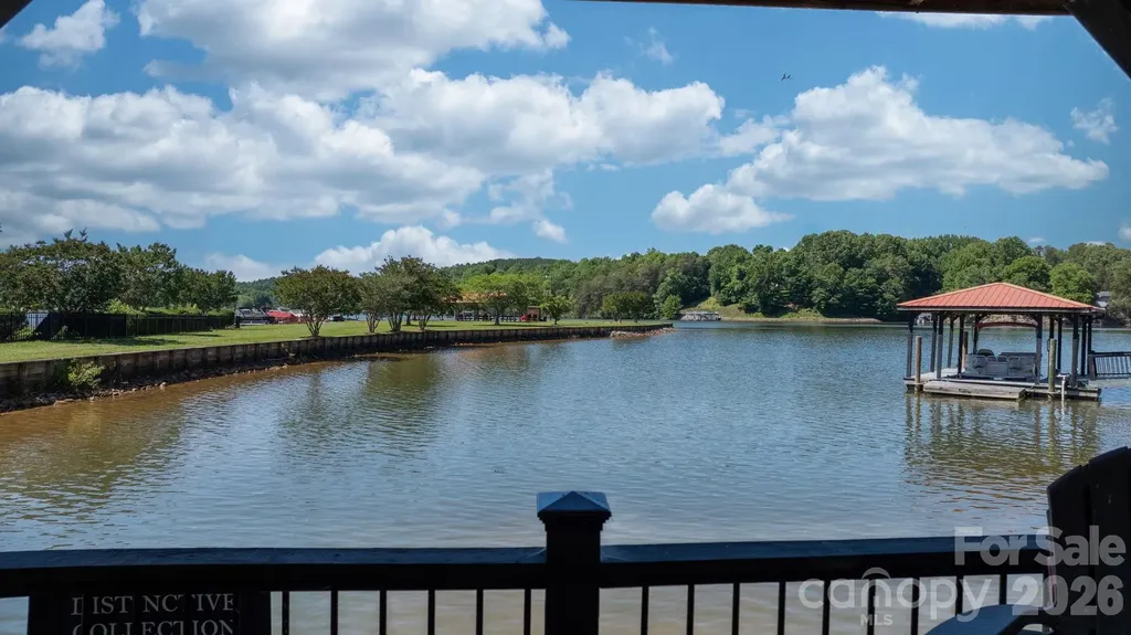 215 Iswa Drive Taylorsville NC 28681