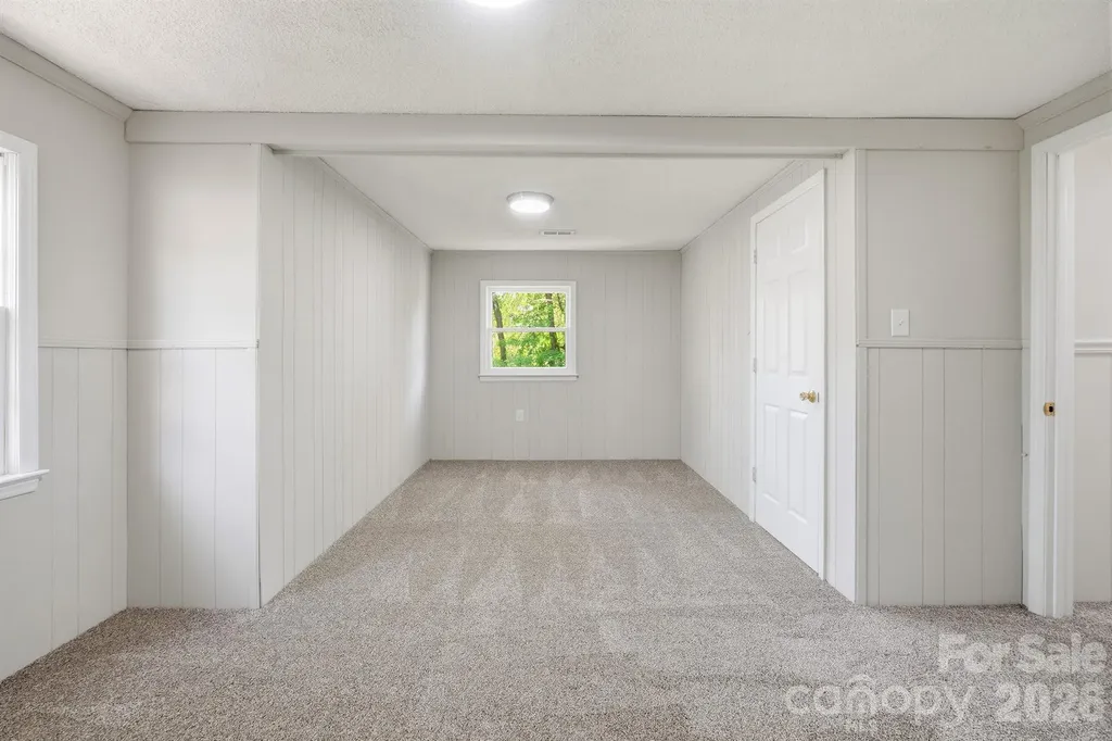 806 S Laurel Street Lincolnton NC 28092