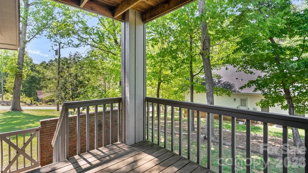 297 Mockingbird Lane McAdenville NC 28081
