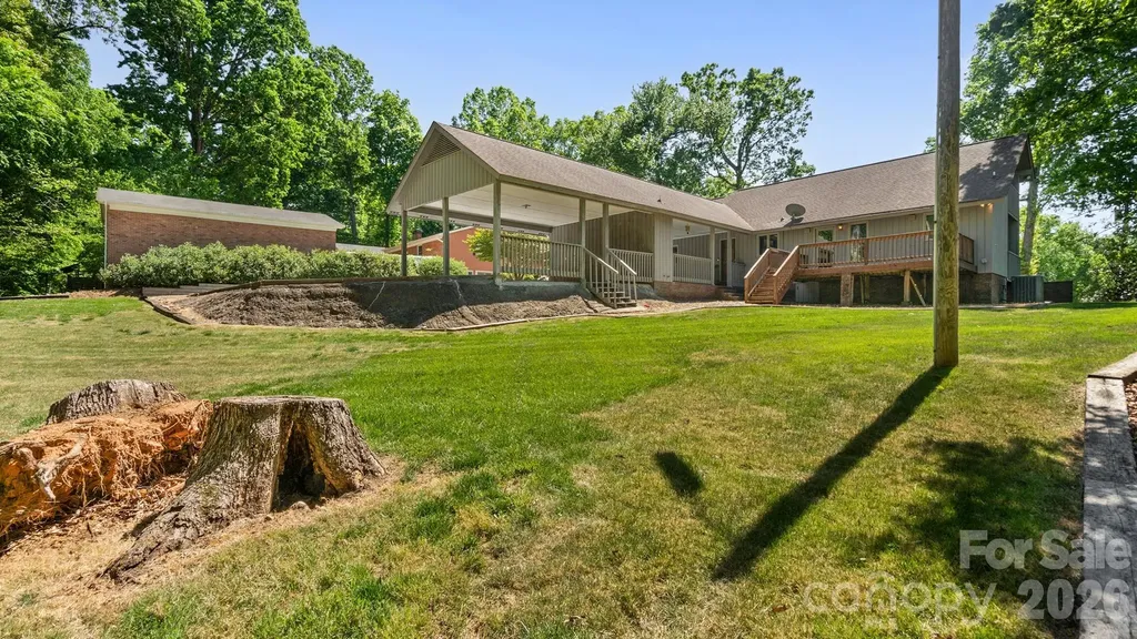297 Mockingbird Lane McAdenville NC 28081