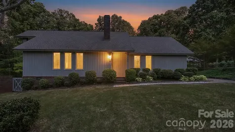 297 Mockingbird Lane McAdenville NC 28081