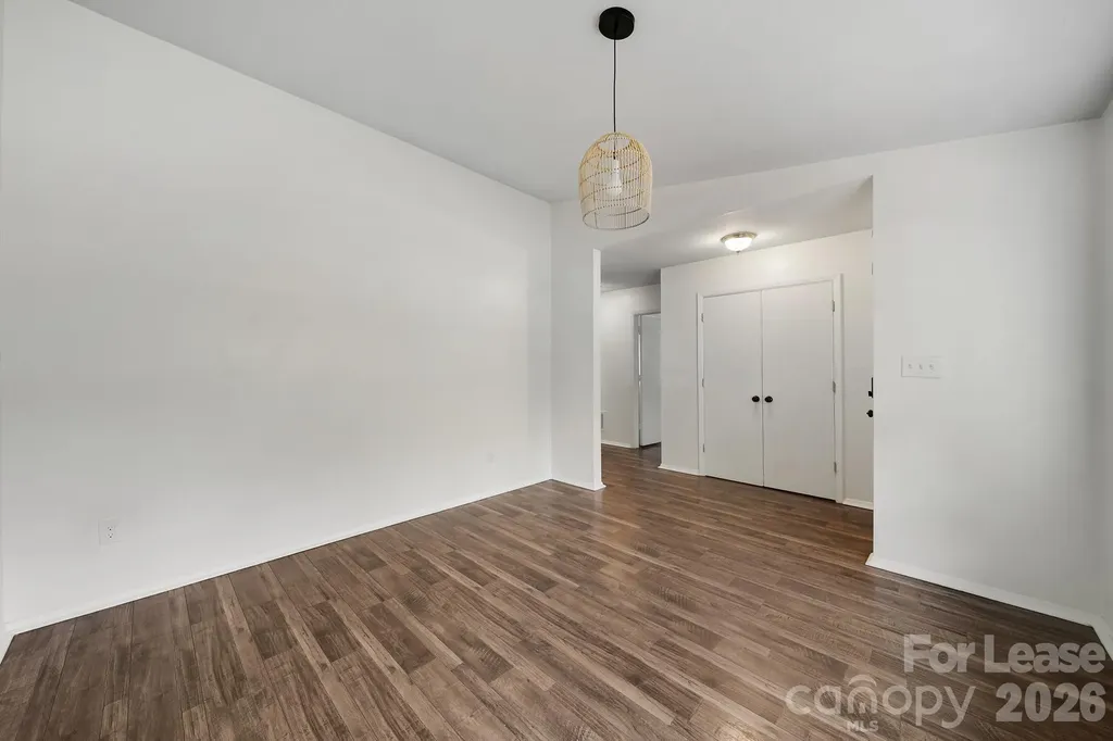 1424 Standish Place Charlotte NC 28216