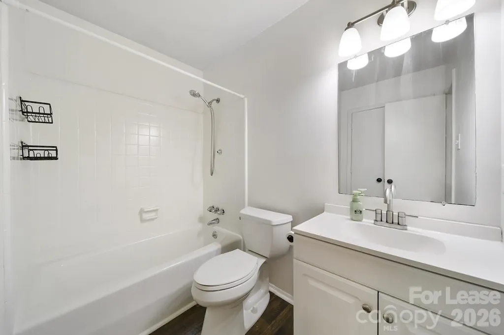 1424 Standish Place Charlotte NC 28216