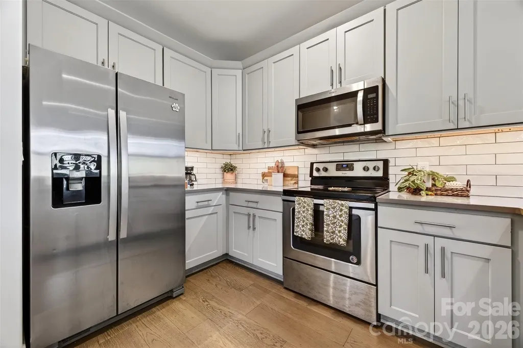 62 Dillingham Road Asheville NC 28805