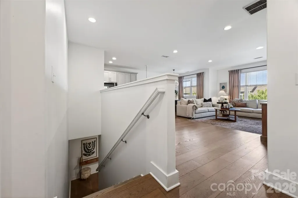 62 Dillingham Road Asheville NC 28805