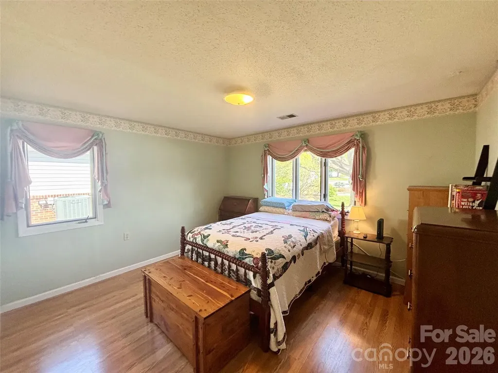 3 Wintry Drive Hendersonville NC 28792