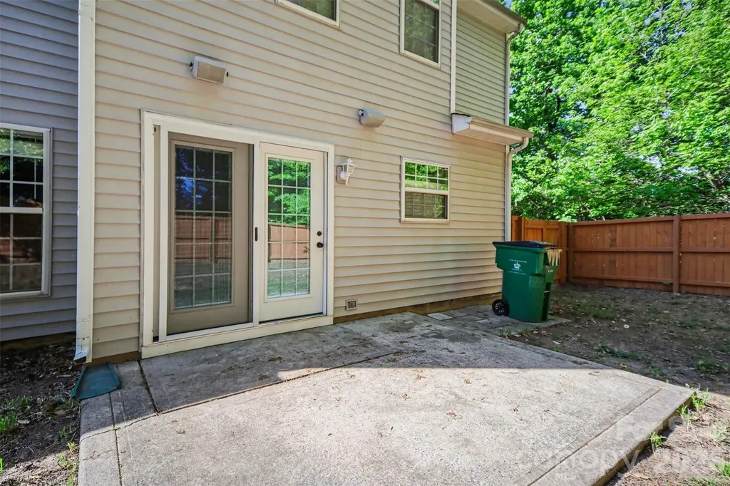 11647 Northwoods Forest Drive Charlotte NC 28214