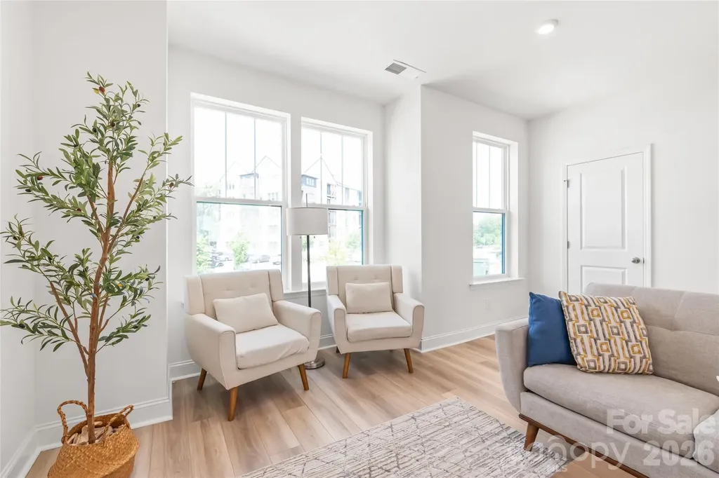 15309 Ballancroft Parkway Charlotte NC 28277