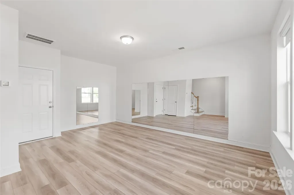 15309 Ballancroft Parkway Charlotte NC 28277