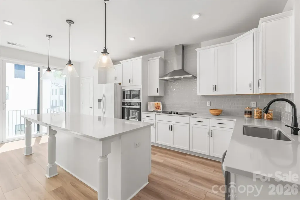 15309 Ballancroft Parkway Charlotte NC 28277