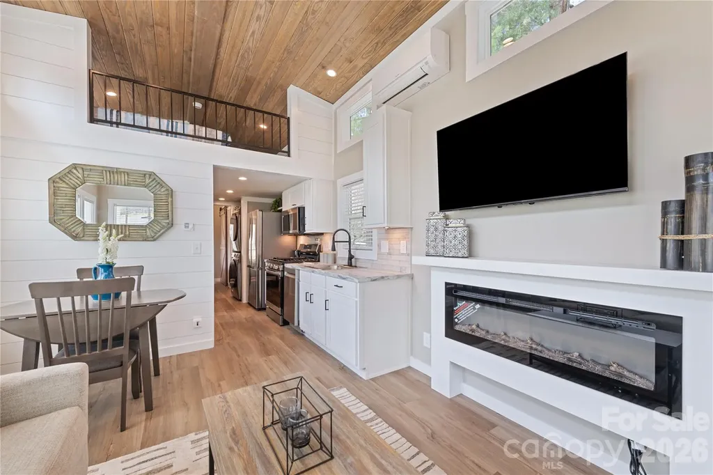 79 Getaway Lane Maggie Valley NC 28751