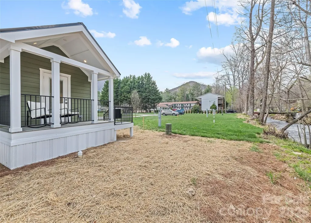 79 Getaway Lane Maggie Valley NC 28751