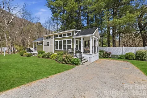 79 Getaway Lane Maggie Valley NC 28751