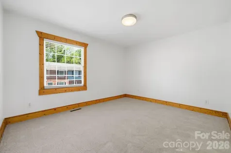 638 Chipley Avenue Charlotte NC 28205