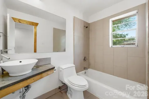 638 Chipley Avenue Charlotte NC 28205