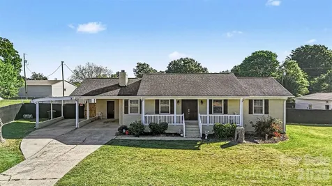 1087 Greenbriar Drive Lancaster SC 29720
