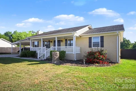 1087 Greenbriar Drive Lancaster SC 29720