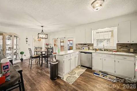 1087 Greenbriar Drive Lancaster SC 29720