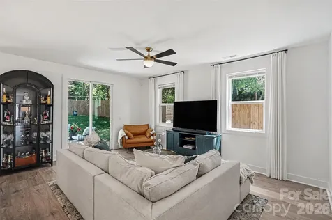 1836 Academy Street Charlotte NC 28205