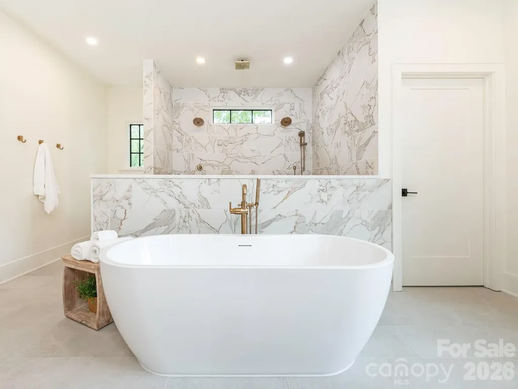 2510 Chesterfield Avenue Charlotte NC 28205