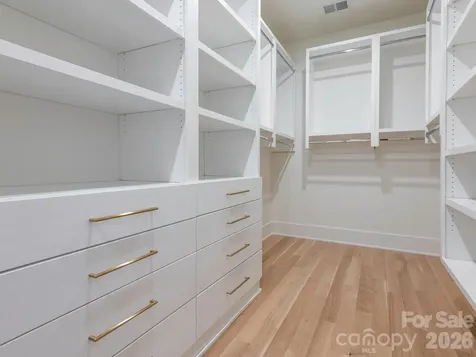 2510 Chesterfield Avenue Charlotte NC 28205