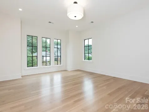 2510 Chesterfield Avenue Charlotte NC 28205