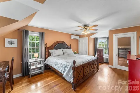 9 Crescent Drive Marion NC 28752