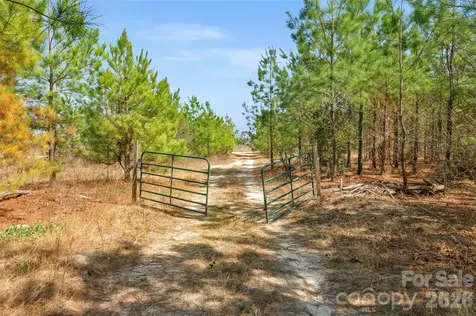 931 Charlie Johnson Road Kershaw SC 29067