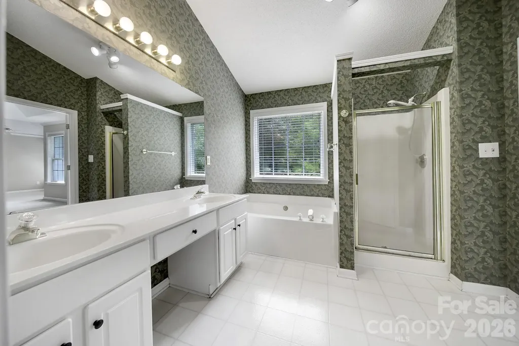 11343 Fox Hill Drive Charlotte NC 28269