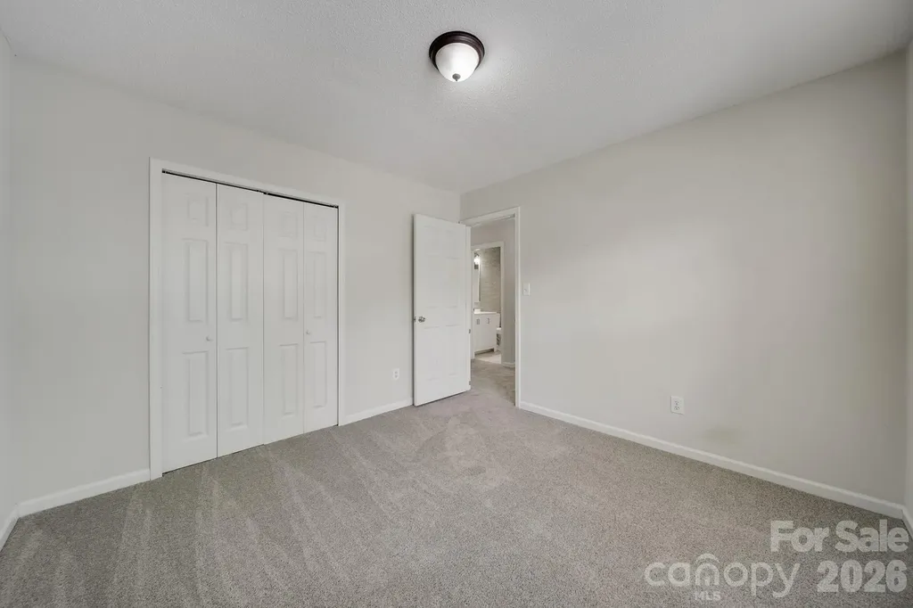 11343 Fox Hill Drive Charlotte NC 28269