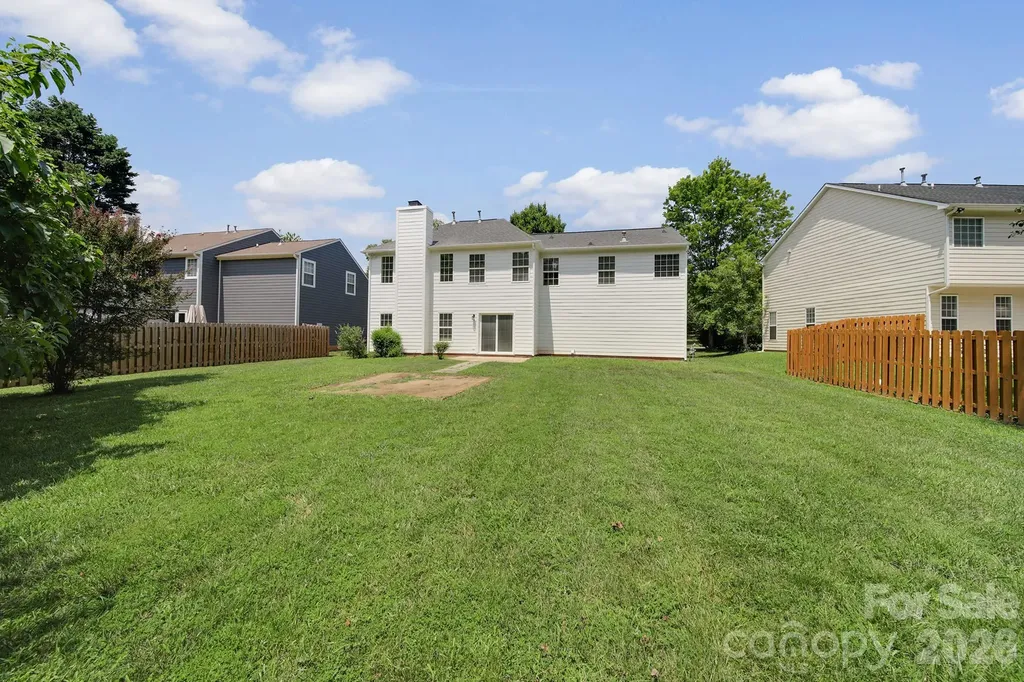 11343 Fox Hill Drive Charlotte NC 28269