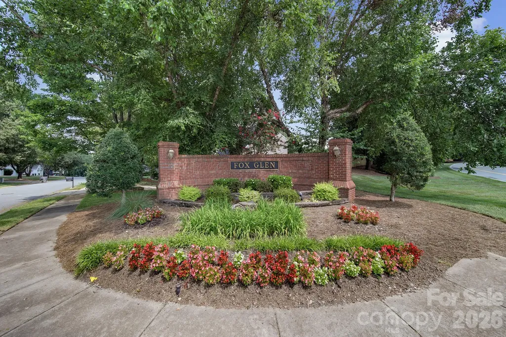 11343 Fox Hill Drive Charlotte NC 28269