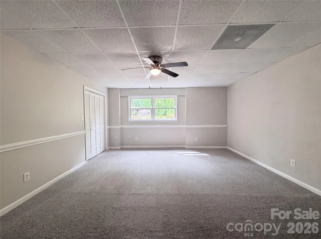 706 Crescent Drive Cherryville NC 28021