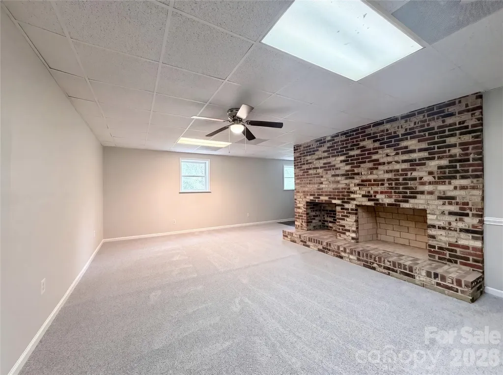 706 Crescent Drive Cherryville NC 28021