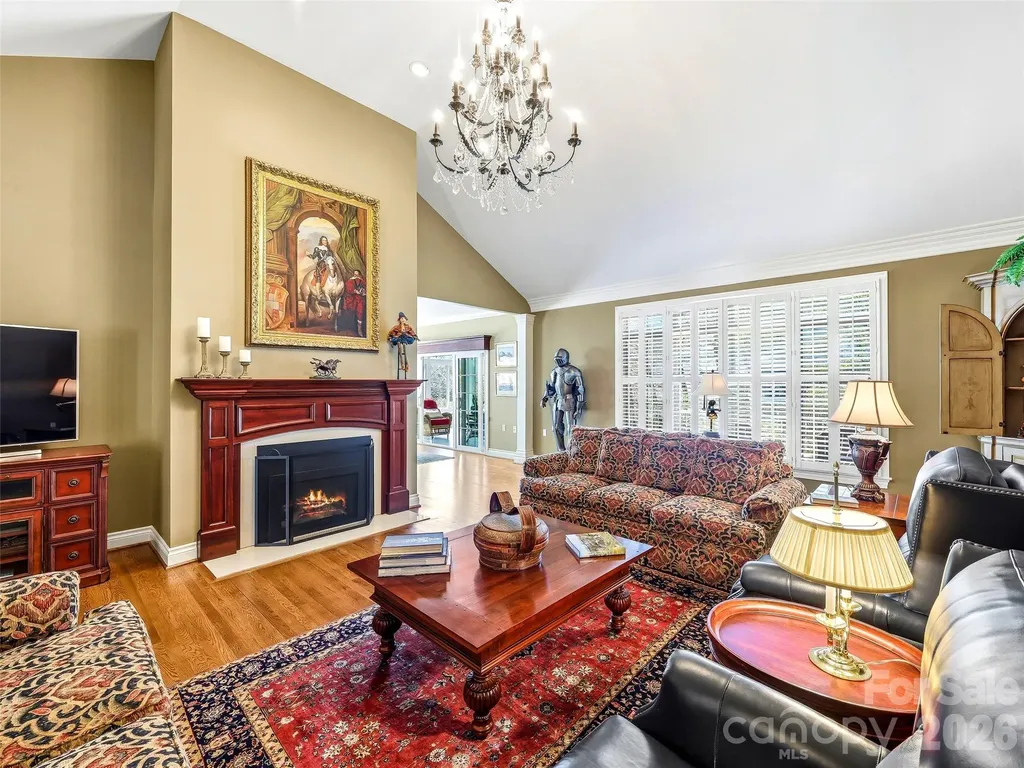 33 Tiverton Lane Asheville NC 28803