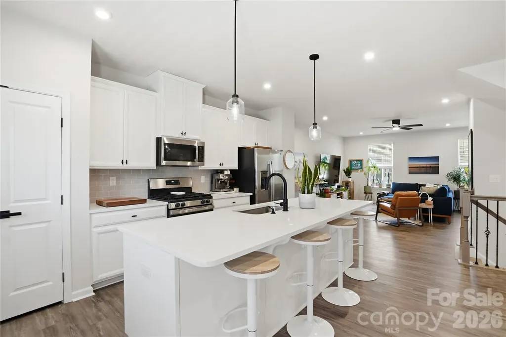 1311 Ashbury Street Charlotte NC 28216