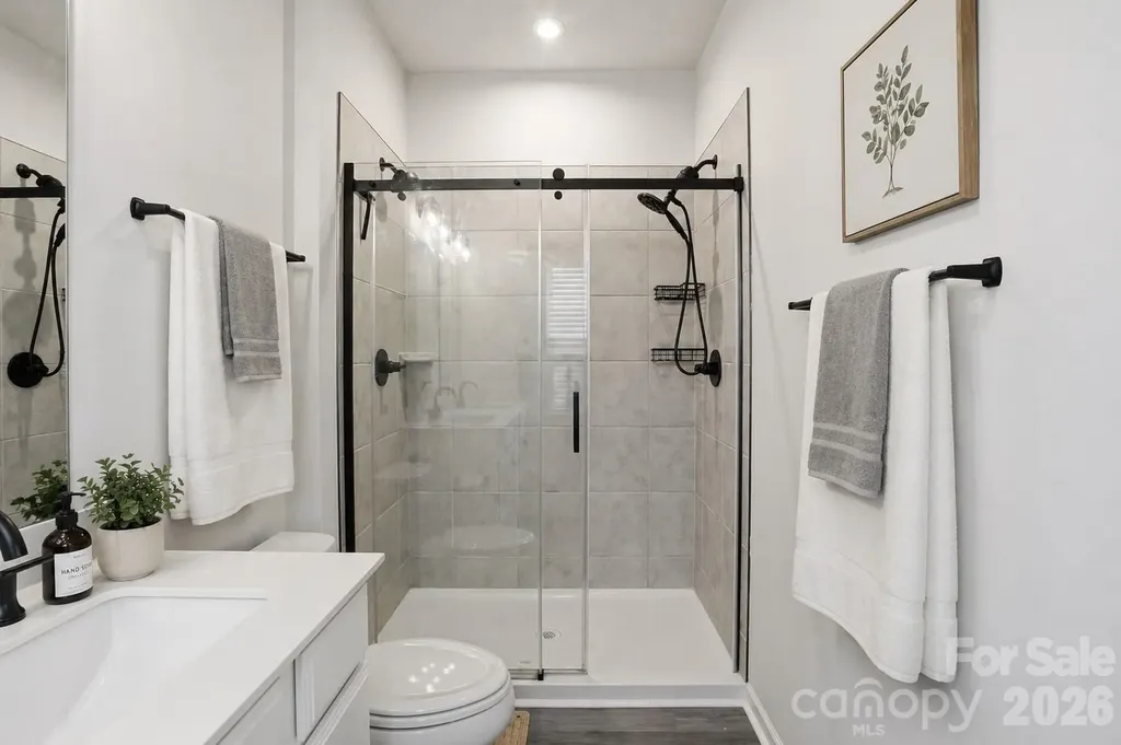 1311 Ashbury Street Charlotte NC 28216