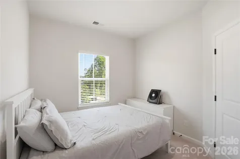 1311 Ashbury Street Charlotte NC 28216