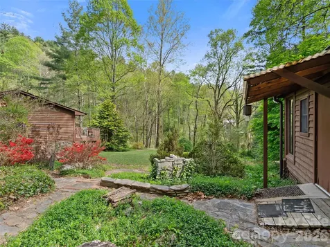 120 Carter Cove Road Asheville NC 28804
