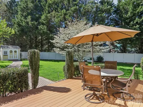117 Apple Meadow Court Hendersonville NC 28739